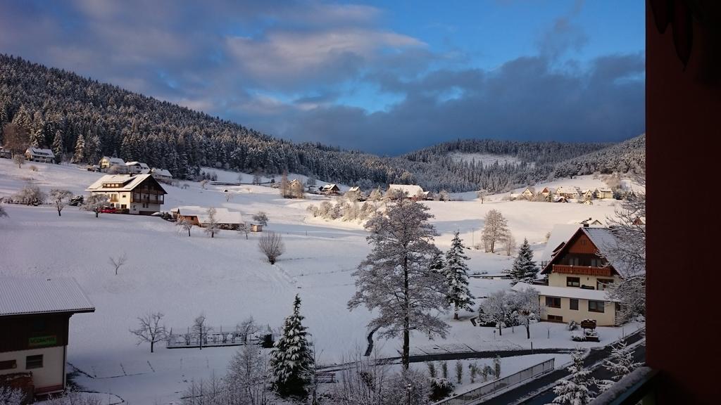 Waldblick Tonbach Apartamento Baiersbronn Quarto foto